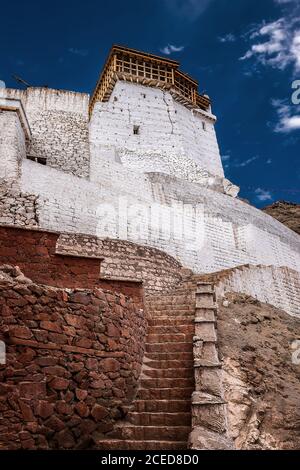 Tsemo Maitreya TempleHompa dans la ville de Leh, dans le nord de l'Inde Banque D'Images