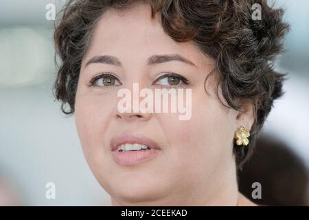 Stralsund, Allemagne. 1er septembre 2020. Raquel Rodrigues, infirmière brésilienne, a été admise dans les locaux de l'hôpital Stralsund. Au Helios Hanseklinikum de Stralsund, 20 infirmières brésiliennes ont commencé le même jour leur travail et leur formation. Les Brésiliens, qui parlent déjà bien l'allemand, font passer un examen de soins infirmiers. Après une formation plus poussée, ils seront déployés comme personnel infirmier régulier d'ici septembre 2021. Credit: dpa/Alamy Live News Credit: dpa Picture Alliance/Alamy Live News Banque D'Images