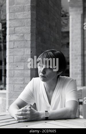 Lesley Brown, rédactrice en chef des dictionnaires à la Oxford University Press, Walton Street, Oxford. 13 août 1993. Photo: Neil Turner Banque D'Images