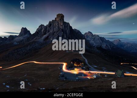 Passo Giau vue panoramique nocturne, Alpes Dolomites, Italie Banque D'Images