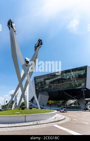 Stuttgart-Zuffenhausen, BW / Allemagne - 22 juillet 2020 : vue sur le musée Porsche de Stuttgart Banque D'Images