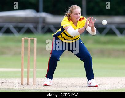 BECKENHAM, Royaume-Uni, AOÛT 31 : Bryony Smith, les Etoiles du Surrey-est, lors du Trophée Rachael Heyhoe Flint entre les femmes Etoiles du Sud-est et les Sunrisers Banque D'Images