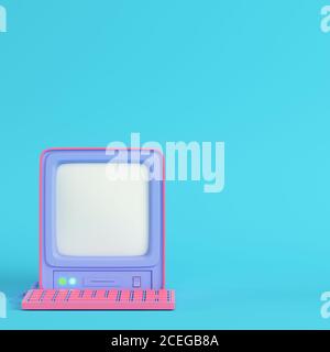 Ordinateur rétro rose sur fond bleu vif dans des couleurs pastel. Concept de minimalisme. rendu 3d Banque D'Images
