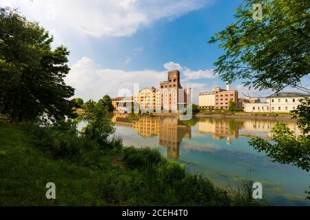 Italie Veneto Silea - archéologie industrielle - Chiari & Forti - moulin à huile d'Exformer Banque D'Images