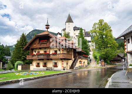 Château (burg) Mauterndorf dans l'État de Salzburgerland, Autriche. Banque D'Images