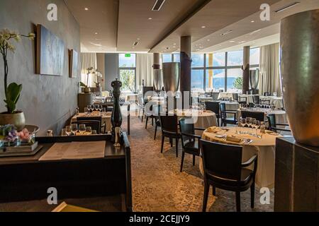 Salle à manger de l'hôtel Lenkerhof, Lenk, Suisse Banque D'Images