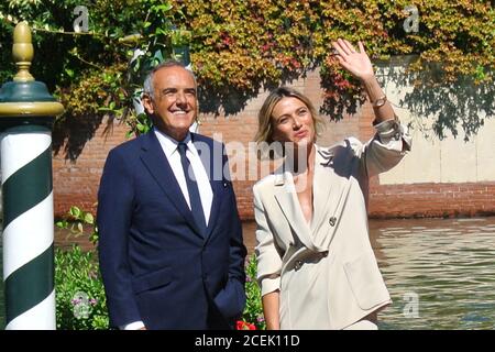 1 septembre 2020, Naples, venise, Italie : arrivée de l'actrice ANNA FOGLIETTA, marraine du festival du film de Venise. (Image crédit : © Fabio Sasso/ZUMA Wire) Banque D'Images
