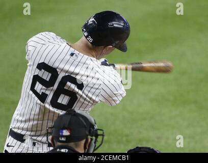 Bronx, États-Unis. 1er septembre 2020. New York Yankees DJ LeMahieu a joué à la maison en solo dans le troisième repas contre les Tampa Bay Rays au Yankee Stadium le mardi 1er septembre 2020 à New York City. Photo de John Angelillo/UPI crédit: UPI/Alay Live News Banque D'Images