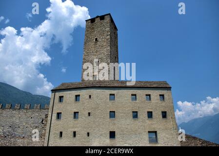 Tour de castlegrande à Bellinzona Banque D'Images