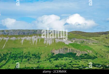 Vue sur les collines de Keeloges 452m , Dartry Mountains , Co. Leitrim, Irlande Banque D'Images