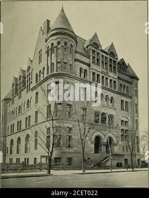 . RAPPORT DU MINISTRE DE L'ÉDUCATION, ONTARIO, 1902. École technique, Toronto. RAPPORT GÉNÉRAL, 1902 IT, M DÉPARTEMENT DE L'ÉDUCATION. LE MINISTRE DE L'ÉDUCATION: L'HONORABLE RICHARD HARCOURT, M.A., K.C. SOUS-MINISTRE DE L'ÉDUCATION: JOHN. MILLAR, B A. H. M. WILKINSON, ------ Commis principal et comptable. H. R. Alley, - Greffier et secrétaire des ministres. A. C. Paul], - - - Greffier principal. Thomas J. Greene, ------- Commis. E. A. Faulds, -------- Allen Ker, ---.--.- T. F. Callaghan, - R. J. Bryce, F. Woodley, ------- Mme E. H. Brown, - sténographe. L. McCorkindale, gardien. Examens ministériels. William H. Banque D'Images