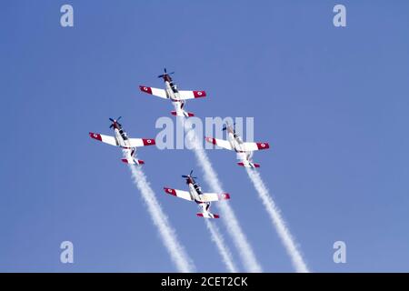 De l'air israélienne Flight Academy Beechcraft T-6A Texan II, l'équipe de démonstration aérienne en vol. Banque D'Images