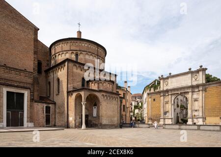 Padoue, Kathedrale (Basilica cattedrale di Santa Maria Assunta), Baptistère Banque D'Images
