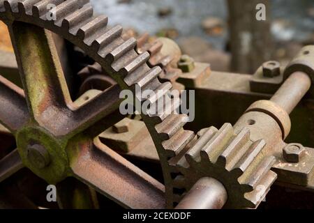 Old rusty gears, parties de machines. Banque D'Images