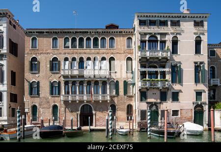 Veneig, Paläste am Canal Grande; Palazzo Giustininian Businello, 13. Jahrhundert Banque D'Images