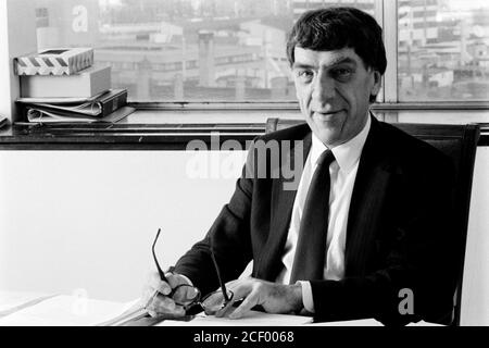 Eric Bolton - HM Inspecteur en chef des écoles, Elizabeth House, Waterloo. Londres. 05 décembre 1989. Photo: Neil Turner Banque D'Images