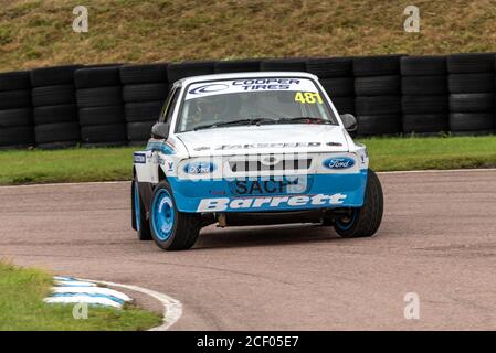 Paul Barrett dans Ford Escort G3 course dans les SuperNationals à l'épreuve de 5 Nations British Racing à Lydden Hill, Kent, Royaume-Uni. Pendant COVID-19. Banque D'Images