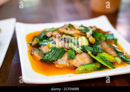 Porc double cuit, plat traditionnel du Sichuan. Banque D'Images