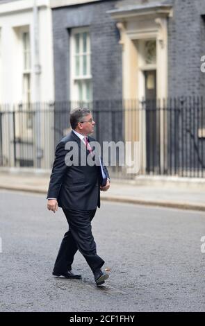 Robert Buckland, député (Lord Chancellor et secrétaire d'État à la Justice), à Downing Street, après une réunion du Cabinet, le 1er septembre 2020 Banque D'Images