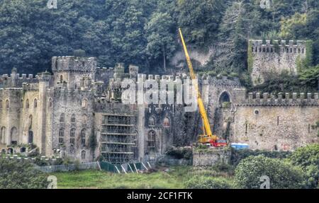 Le château de Gwrych étant préparé pour le tournage de crédit Ian fairbrother/Alamy stock photos Banque D'Images