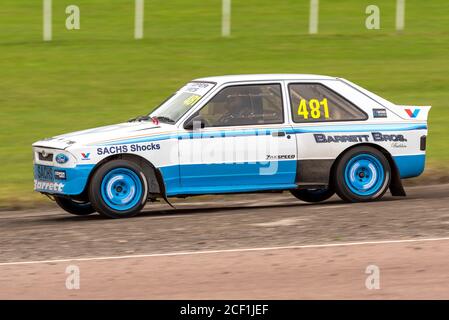 Paul Barrett dans Ford Escort G3 course dans les SuperNationals à l'épreuve de 5 Nations British Racing à Lydden Hill, Kent, Royaume-Uni. Pendant COVID-19. Banque D'Images