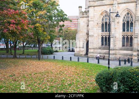 Sheffield, Royaume-Uni – 14 octobre 2017 – Eglise St Mary’s et terrain à la porte St Mary’s et à Bramall Lane Banque D'Images