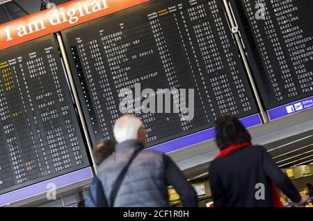 Francfort, Allemagne. 31 août 2020. Passagers aériens à l'aéroport de Francfort (image d'archive). Francfort, le 31 août 2020 | usage Worldwide Credit: dpa/Alay Live News Banque D'Images