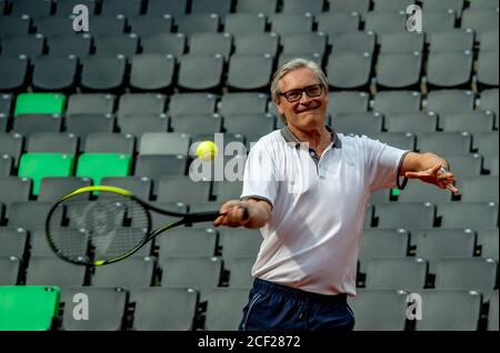 Hambourg, Allemagne. 03ème septembre 2020. Alexander Otto, entrepreneur et mécène des arts, joue à l'ouverture de l'installation de tennis modernisée de Rothenbaum à Hambourg. Credit: Axel Heimken/dpa/Alay Live News Banque D'Images