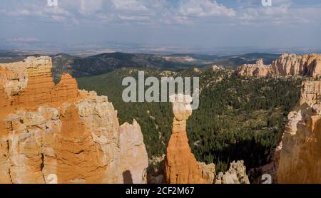Zion Canyon dans le parc national de Bryce Canyon est situé Dans le sud-ouest de l'Utah, aux États-Unis Banque D'Images