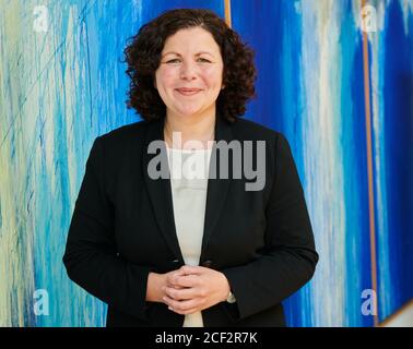 Potsdam, Allemagne. 03ème septembre 2020. Le chef de faction Amira Mohamed Ali (Die Linke) est sur le point de commencer la réunion à huis clos à l'hôtel de congrès de Potsdam. Credit: Annette Riedl/dpa/Alay Live News Banque D'Images