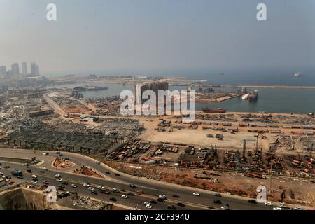 Beyrouth, Liban. 03ème septembre 2020. Vue sur le port endommagé de Beyrouth, le lieu de l'explosion massive qui a secoué Beyrouth le 04 août 2020. Credit: Marwan Naamani/dpa/Alamy Live News Banque D'Images