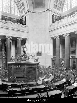 Low Library, Interior View, Columbia University, New York City, New York, Etats-Unis, Detroit Publishing Company, 1904 Banque D'Images