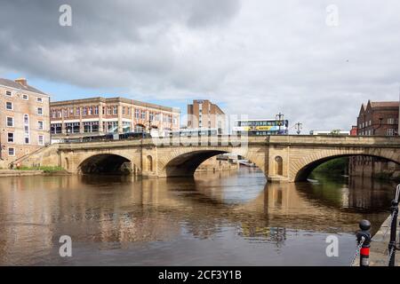 Ose Bridge Over River Ouse, York, North Yorkshire, Angleterre, Royaume-Uni Banque D'Images