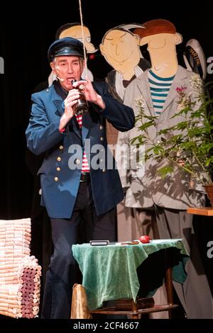 Thomas Schuch, Gartengeflüster - Text miez Musik im Dresdner FriedrichstaTT Palast, 02.09.2020 Banque D'Images