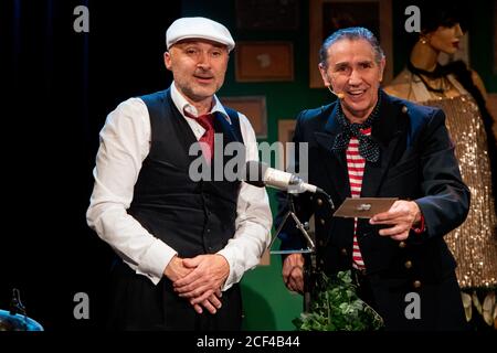 Micha Winkler und Thomas Schuch, Gartengegflüster - Text miez Musik im Dresdner FriedrichstaTT Palast, 02.09.2020 Banque D'Images