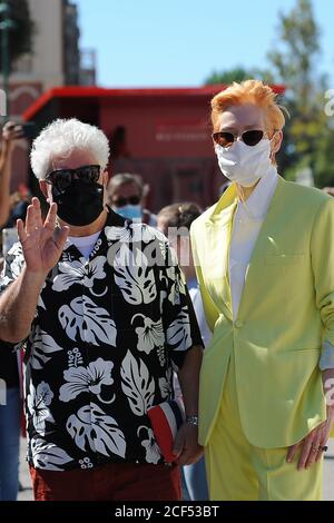 Venise, Latium, ITALIE. 3 septembre 2020. 02/09/2020 Venise, 77e Festival International du film de Venise, l'arrivée de Pedro Almadovar et Tilda Swinton crédit: Fabio Sasso/ZUMA Wire/Alay Live News Banque D'Images