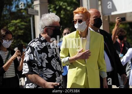 Venise, Latium, ITALIE. 3 septembre 2020. 02/09/2020 Venise, 77e Festival International du film de Venise, l'arrivée de Pedro Almadovar et Tilda Swinton crédit: Fabio Sasso/ZUMA Wire/Alay Live News Banque D'Images