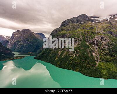 Lac Lovatnet près de Stryn, Norvège Banque D'Images