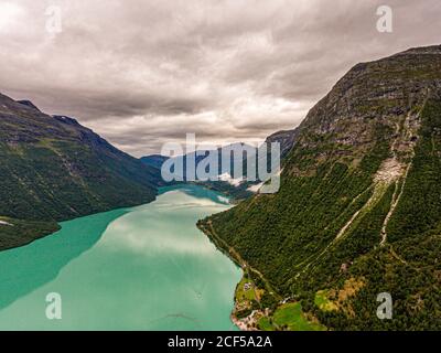 Lac Lovatnet près de Stryn, Norvège Banque D'Images