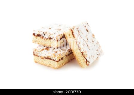 Gâteau éponge Victoria avec garniture à la crème et à la confiture. Gâteau au yaourt saupoudré de sucre glace, carré Banque D'Images