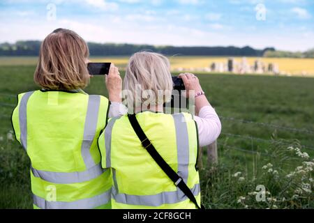 Des inspecteurs et des parties intéressées visitent la région de Stonehenge en partie d'un examen de six mois de la proposition de construire un Tunnel routier pour l'A303 Banque D'Images