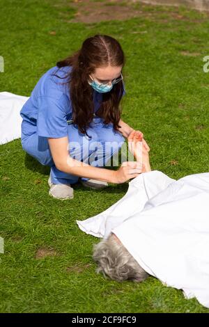 Manifestation de la rébellion des médecins « Climate Corpses » pour l'extinction, Parliament Square, Londres, 2 septembre 2020 Banque D'Images