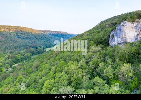 France, Côte d’Or, Réserve naturelle régionale de Val Suzon, Messigny et Vantoux, Foret Domaniale de Val Suzon (vue aérienne) // France, Côte d’Or (21), rés Banque D'Images