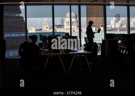 Grands bureaux, centre de Londres, Angleterre, Royaume-Uni Banque D'Images