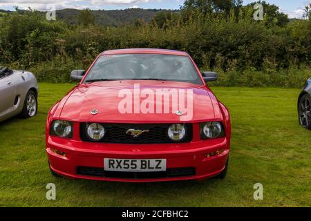 2005 Mustang GT 5th GEN, Reg no RX55 BLZ, au Somerset Country Classics se rencontrent au Blue Bowl, West Harptree 29/08/2020 Banque D'Images