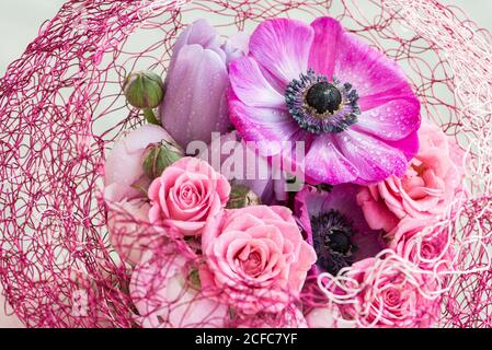 Bouquet de mariée, fleurs roses Banque D'Images