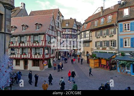 Maisons de la rue des Marchands à l'heure de Noël, Colmar, Grand est, Alsace-Champagne-Ardenne-Lorraine, France Banque D'Images