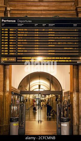 Gare, grève, tableau de bord, Prato, Toscane, Italie Banque D'Images