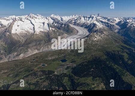 Suisse, Valais, Bettmeralp et Riederalp avec vue sur le glacier d'Aletsch et les Alpes bernoises Banque D'Images