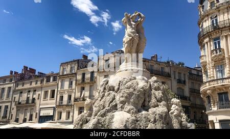 France, août 07 2019, Fontaine des trois Grâces sur la place de la Comédie à Montpellier, France. photographie de rue. Banque D'Images